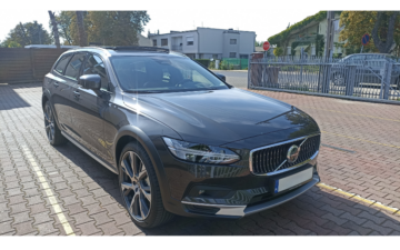 VOLVO CROSS COUNTRY 